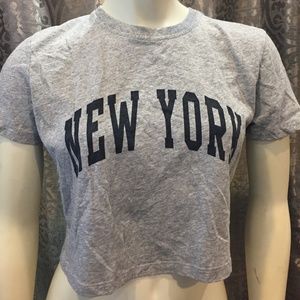 Brandy Melville Crop New York t-shirt